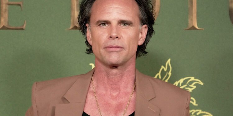 Walton Goggins